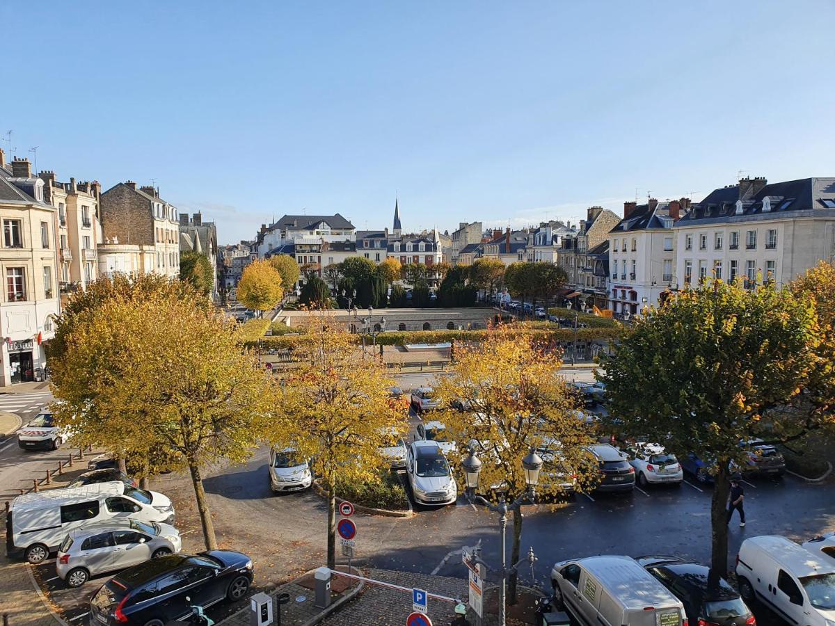 Suite Forum Vue Imprenable Reims Dış mekan fotoğraf